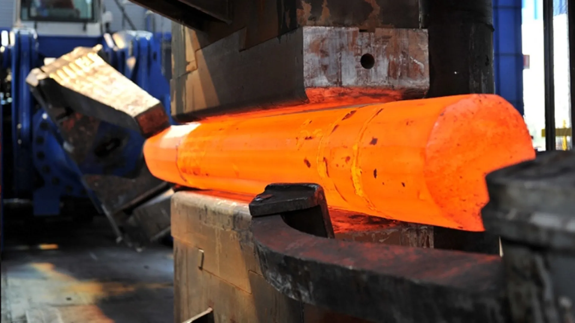 Изготовление поковок цилиндр сталь